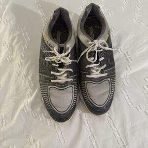 FootJoy HyperFlex 2.0 Gray & Black Spiked Golf Shoes Men’s Lightweight 9M